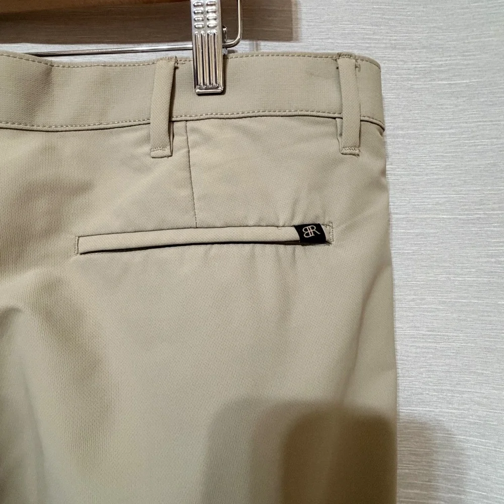 Banana Republic Mens 38x32 Performance Chino Pants Khaki Tan Tech Stretch 38x31